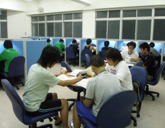 宿舍資源中心-學生自習與討論區 宿舍資源中心-學生自習與討論區
