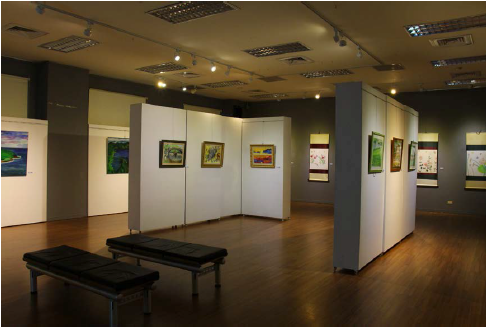 圖:藝術中心展覽 圖:藝術中心展覽