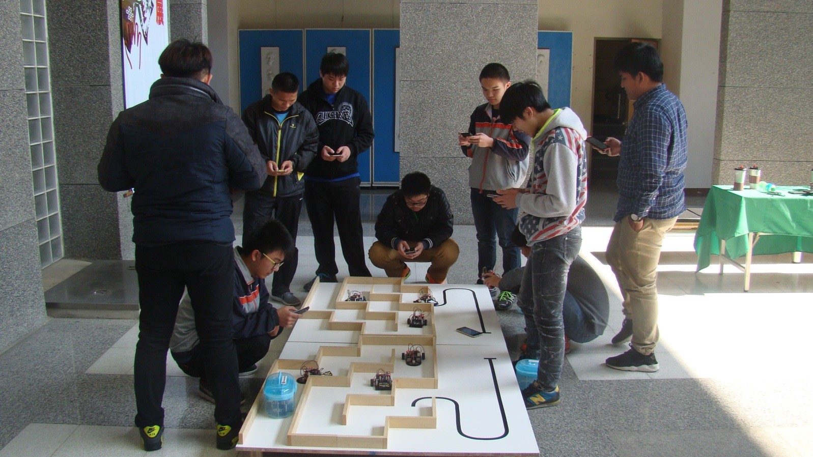 自組自走車測試與賽前練習 自組自走車測試與賽前練習