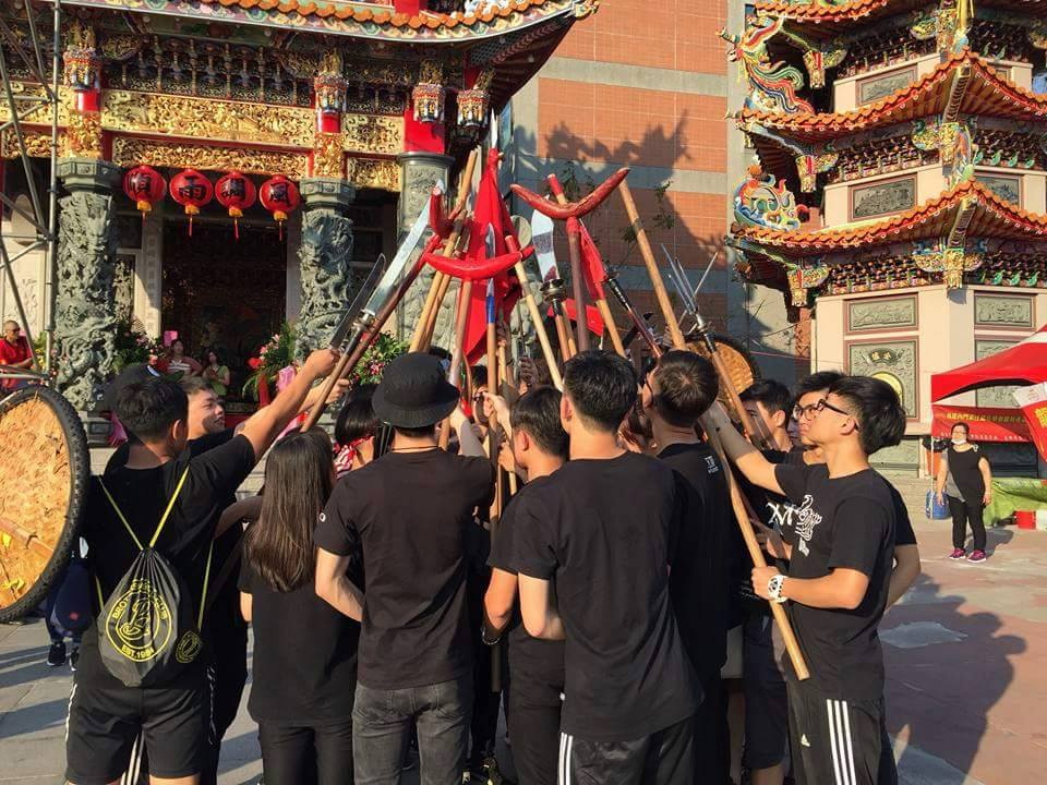 上場前集氣照片提供 熱舞社