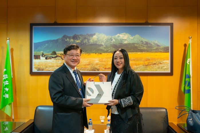 11312171747 1 11312171747 1